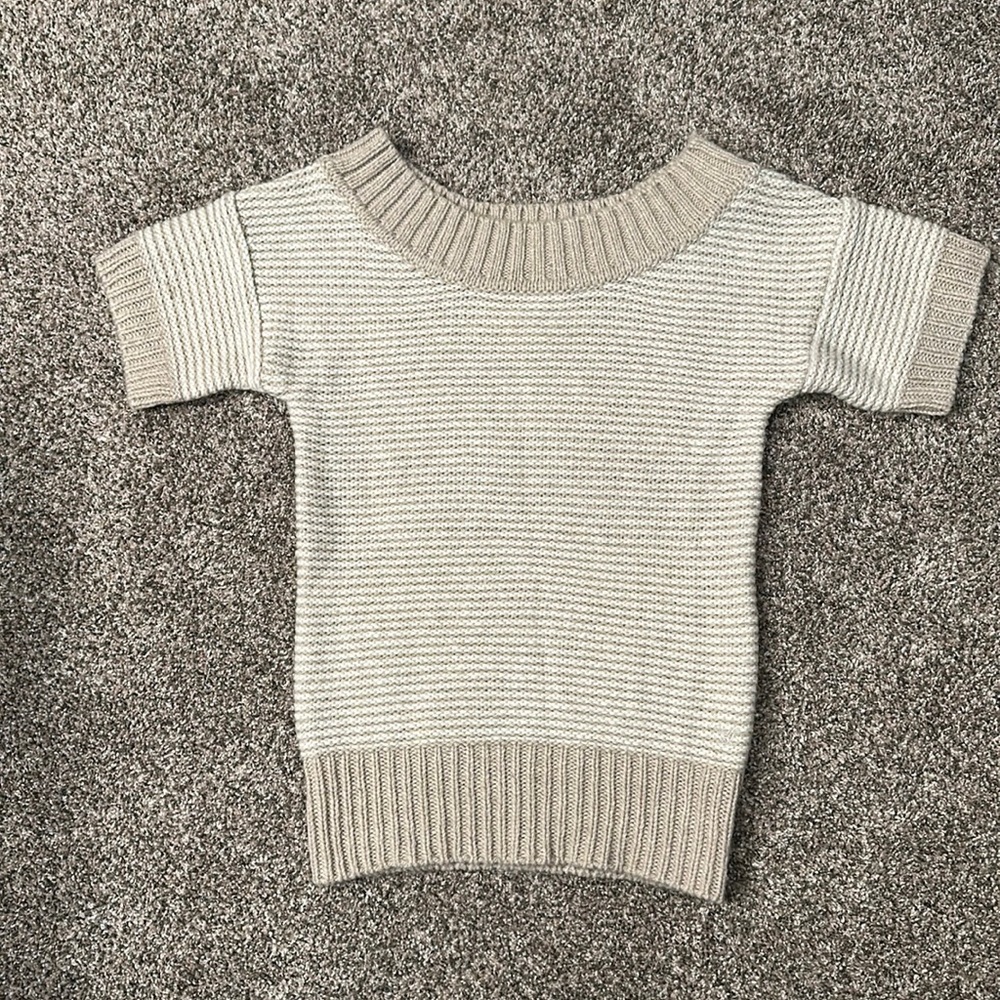 American Eagle Outfitters wool rabbit hair blend knit short sleeve sweater